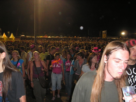 pinkpop 2008 zit er weer op, het terrein stroomt leeg