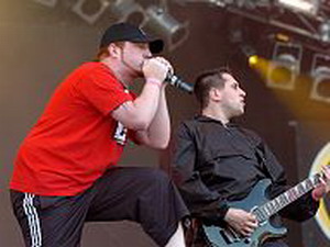 37 Stabwoundz met zanger Mike Scheyen