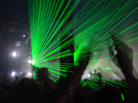 schitterend lichtshow bij Justice