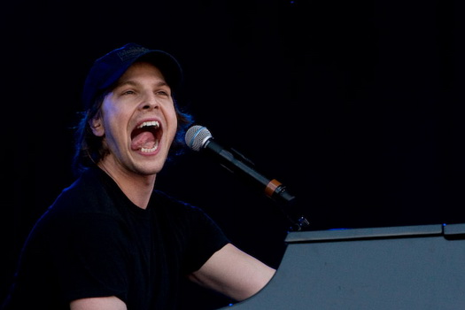 Gavin aan de piano