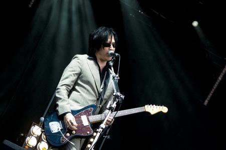 gitarist Troy van Leeuwen