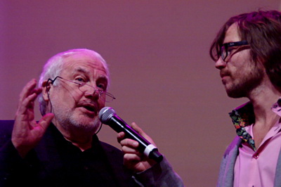 Jan Smeets in gesprek met Giel Beelen op de persconferentie